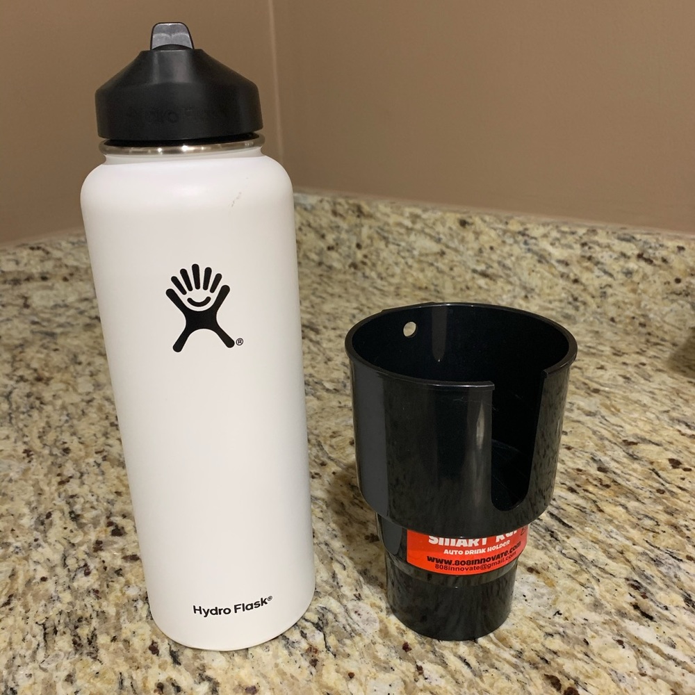 HYDRO FLASK 40oz.